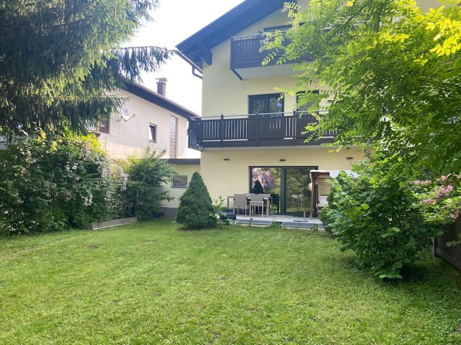 Vermiete Wunderschoenes Apartment Mit Garten In Woerthersee-Naehe Klagenfurt am Wörthersee Extérieur photo